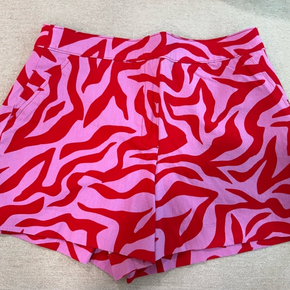 SPANX High Waist Red and Pink Vibrant Shorts - Picture 1 of 3